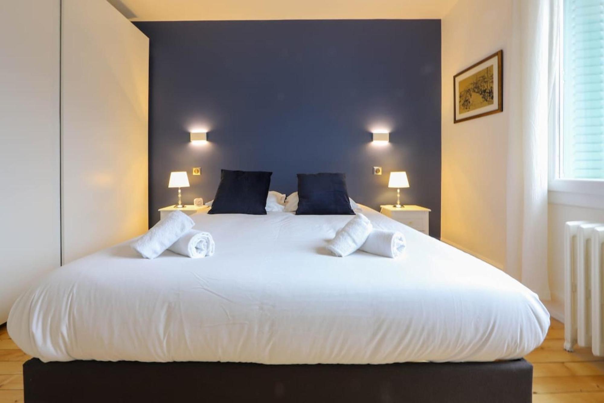 Le Boudoir Bleu - 2 Chambres Анси Екстериор снимка